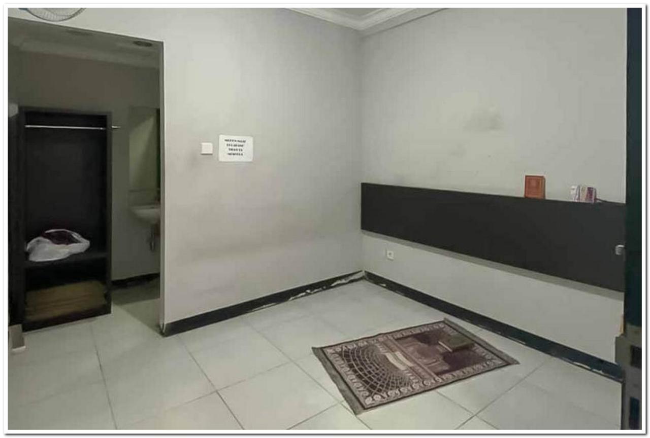 Losmen Family Syariah Bypass Juanda Mitra Reddoorz Brebek Luaran gambar